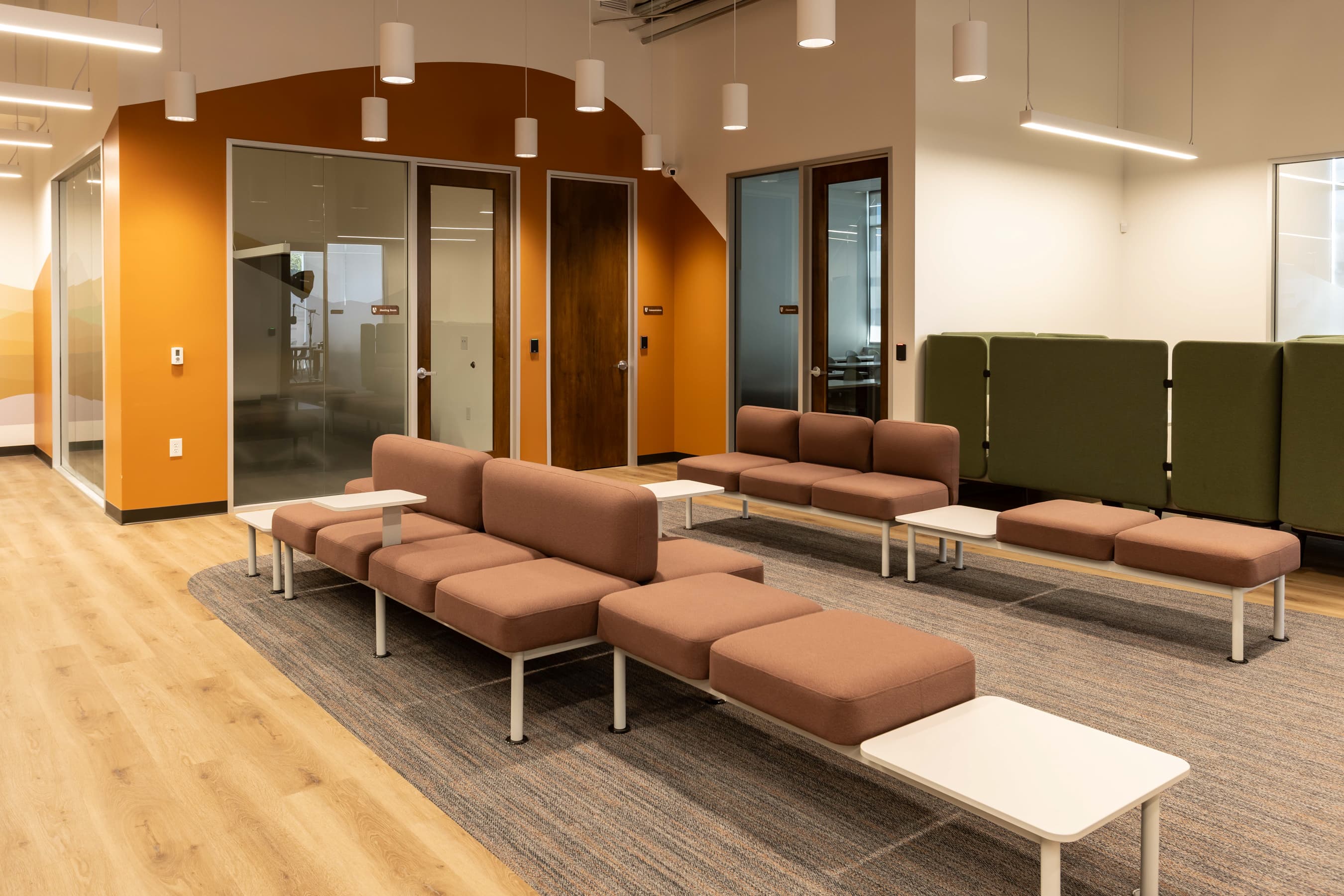 lounge with modular seating and meeting rooms